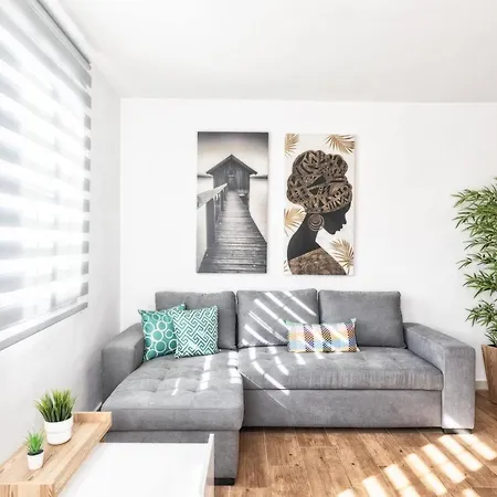Apartment La Zarza By Huskalia *